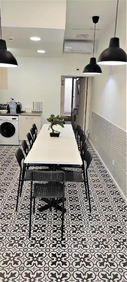 Suites Amalia Guesthouse Near Rossio Square Lizbona Zewnętrze zdjęcie