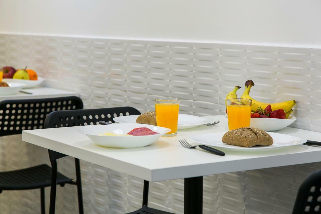 Suites Amalia Guesthouse Near Rossio Square Lizbona Zewnętrze zdjęcie